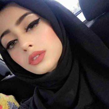 nafisat spoofed photo banned on kuwait-chat.com