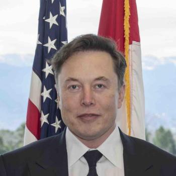 elon364 spoofed photo banned on kuwait-chat.com