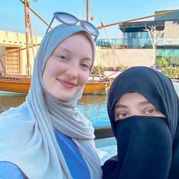Fatima221 spoofed photo banned on kuwait-chat.com