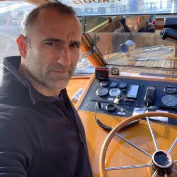 joeplk spoofed photo banned on kuwait-chat.com