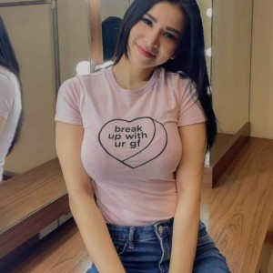 Charlote spoofed photo banned on kuwait-chat.com