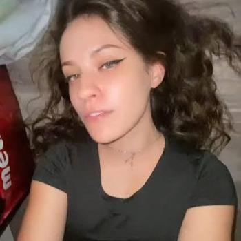 QuinnFinite spoofed photo banned on kuwait-chat.com