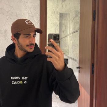 majeed spoofed photo banned on kuwait-chat.com