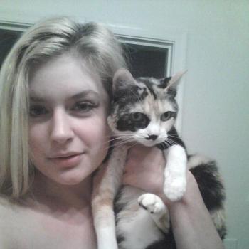 alberta spoofed photo banned on kuwait-chat.com