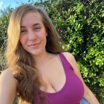 AmandaStella spoofed photo banned on kuwait-chat.com